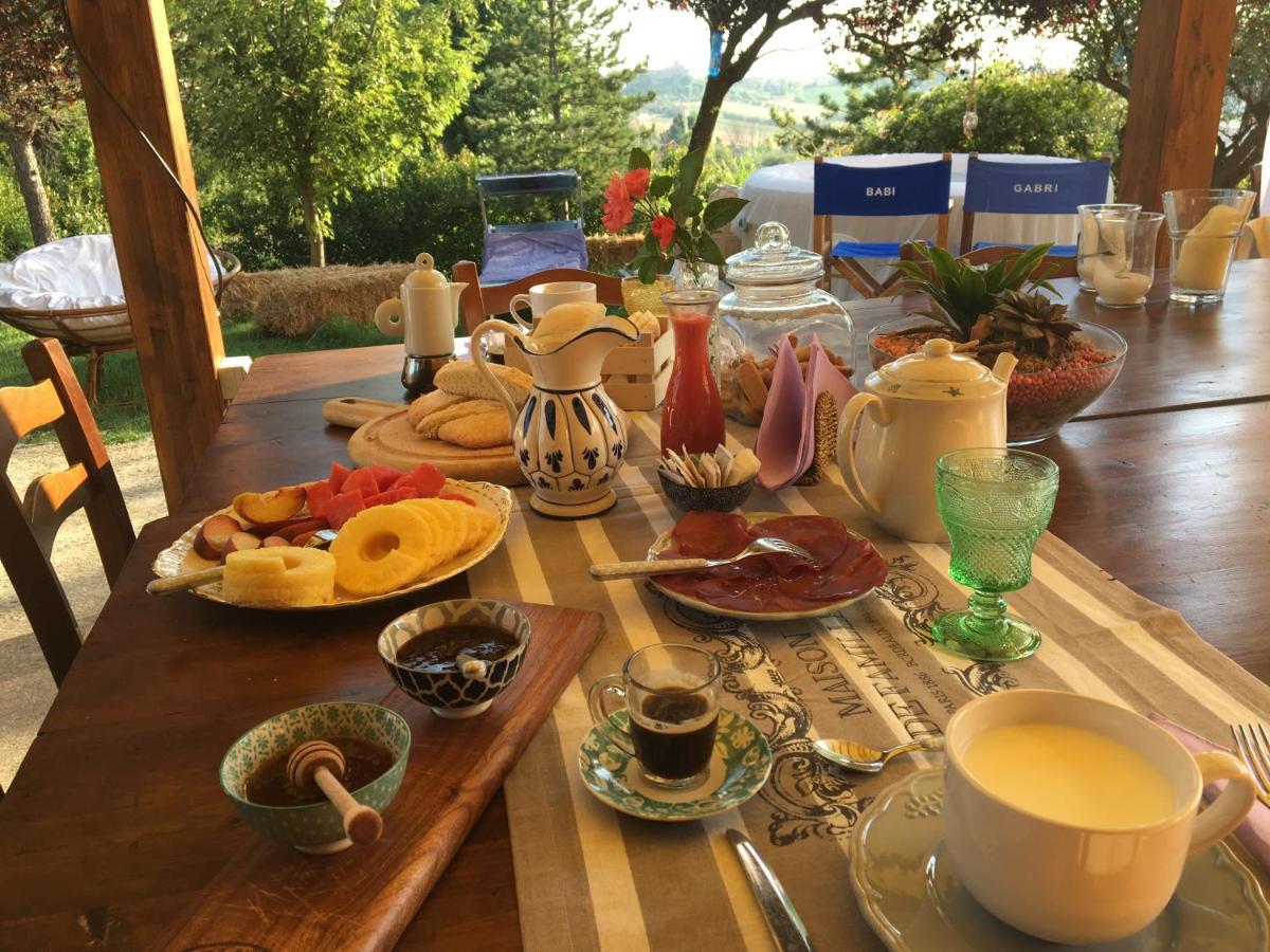 Locanda Della Lavanda Сан-Клементе Экстерьер фото